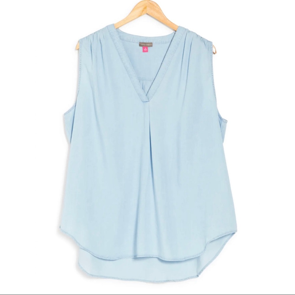 VINCE CAMUTO V-neck sleeveless chambray top 2X